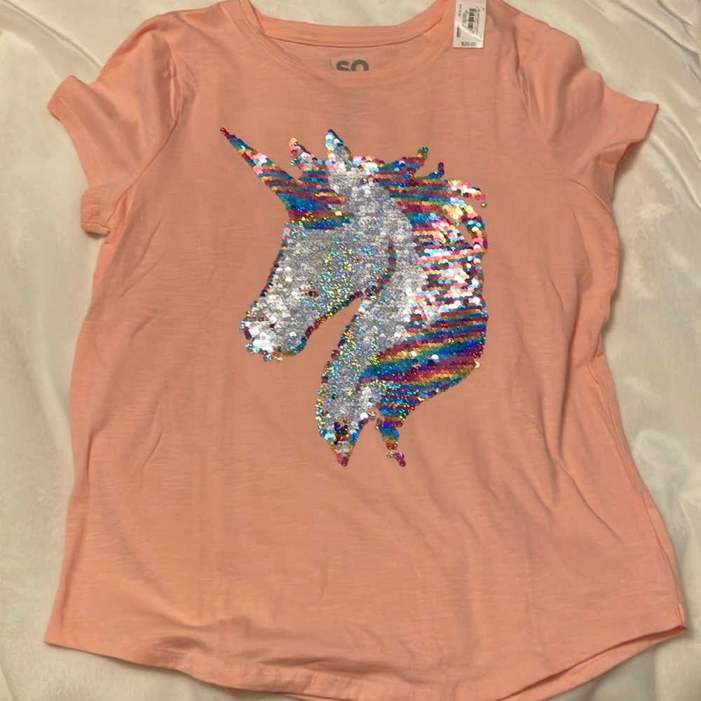 NWT SO Short Sleeve 2 way Sequin Flip Unicorn/Rainbow Tee Coral Girls 14/16